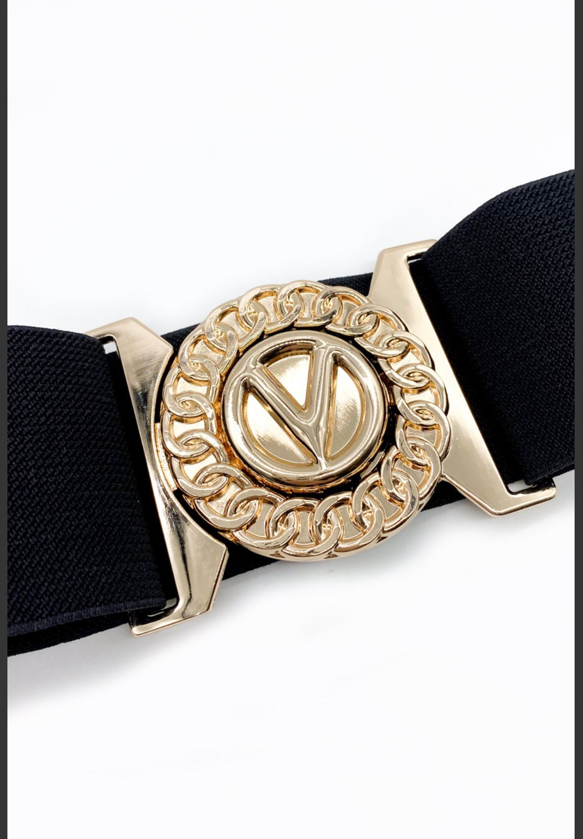 Elasticated waist belt with gold V buckle