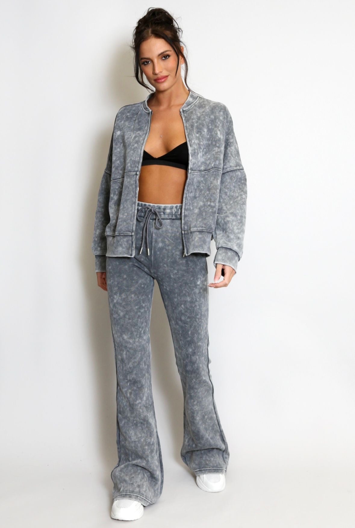 Acid wash fitted flared trousers