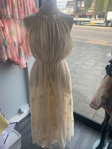 Halter neck flower crochet maxi dress