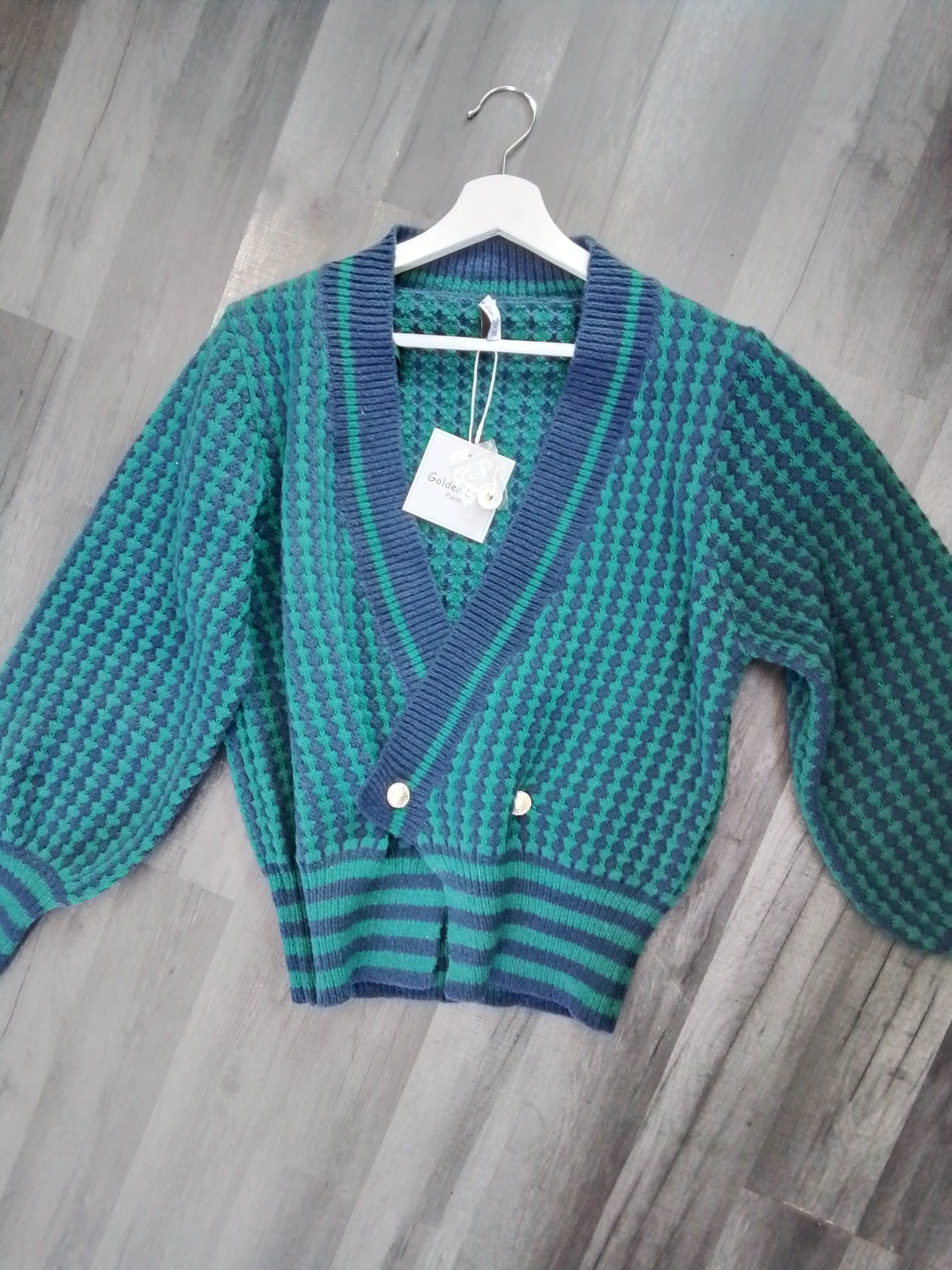 Checked knit cardigan